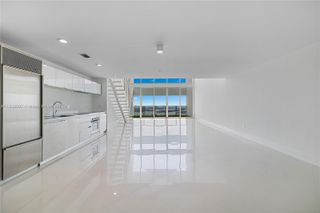 1040 Biscayne Blvd 4003, Miami, FL 33132