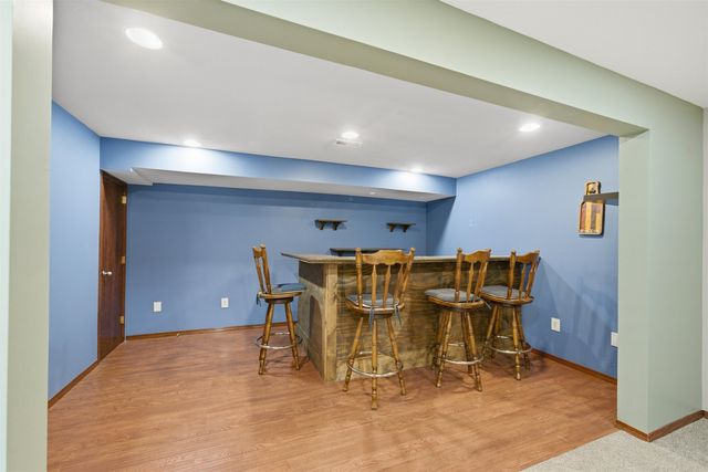 2302 S Rogers Ln, Wichita, KS 67235