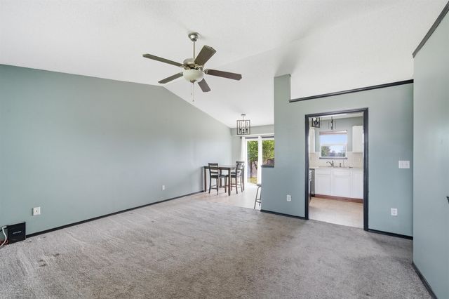 2302 S Rogers Ln, Wichita, KS 67235