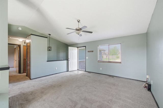 2302 S Rogers Ln, Wichita, KS 67235