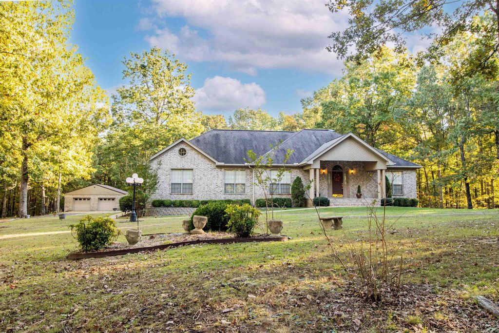 3639 Sparks rd, Alexander, AR 72002