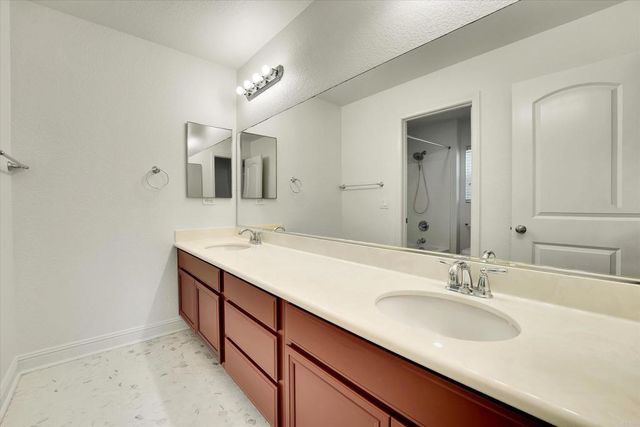 1679 Kincaid Ave, Chula Vista, CA 91913