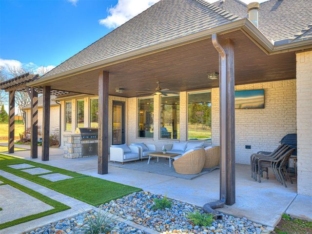 11601 Piazza Way, Arcadia, OK 73007