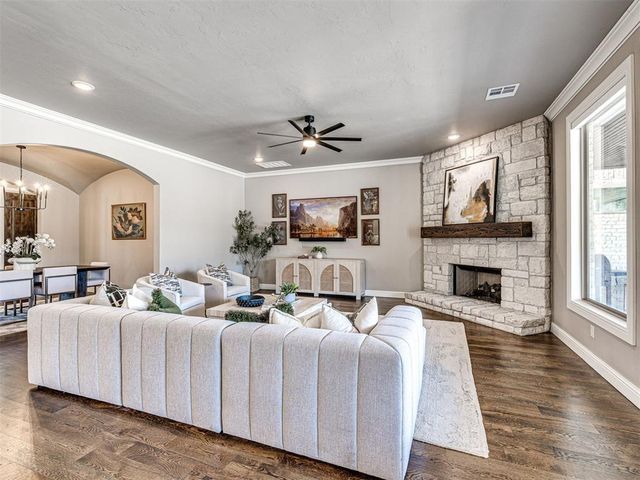 11601 Piazza Way, Arcadia, OK 73007
