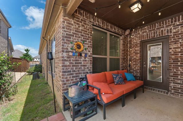 2104 Barx Drive, Little Elm, TX 75068