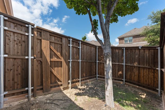 2104 Barx Drive, Little Elm, TX 75068