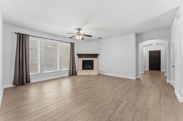 2104 Barx Drive, Little Elm, TX 75068
