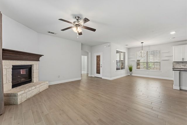 2104 Barx Drive, Little Elm, TX 75068