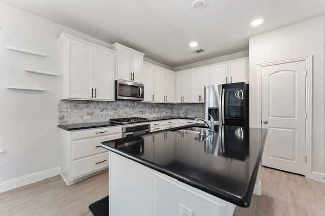 2104 Barx Drive, Little Elm, TX 75068