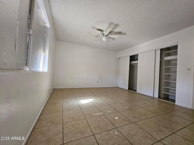 6027 W ROANOKE Avenue, Phoenix, AZ 85035