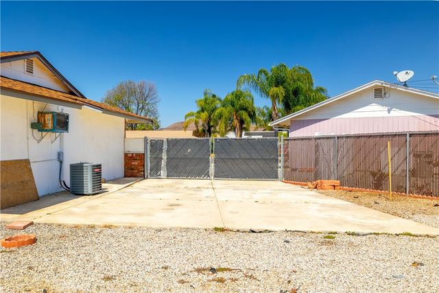 28610 Pebble Beach Dr, Menifee, CA 92586
