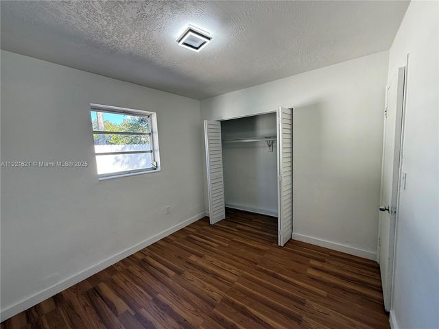 6301 Moseley St 2, Hollywood, FL 33024