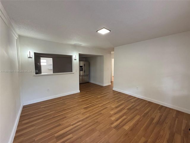 6301 Moseley St 2, Hollywood, FL 33024