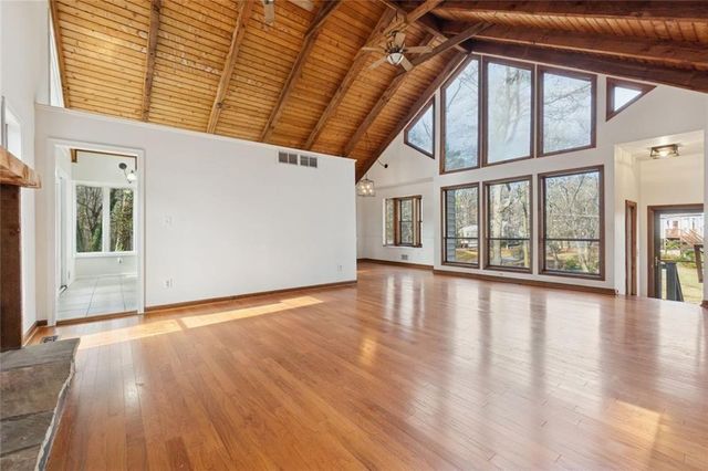 4910 Tremont Drive NE, Marietta, GA 30066