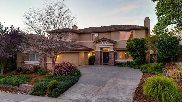 1936 Wesley Dr, Folsom, CA 95630