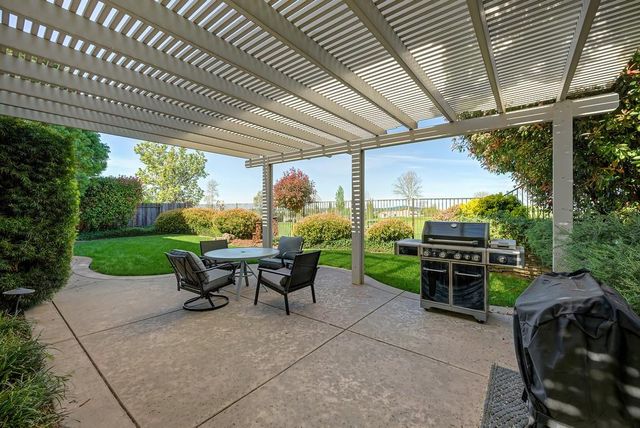 1936 Wesley Dr, Folsom, CA 95630