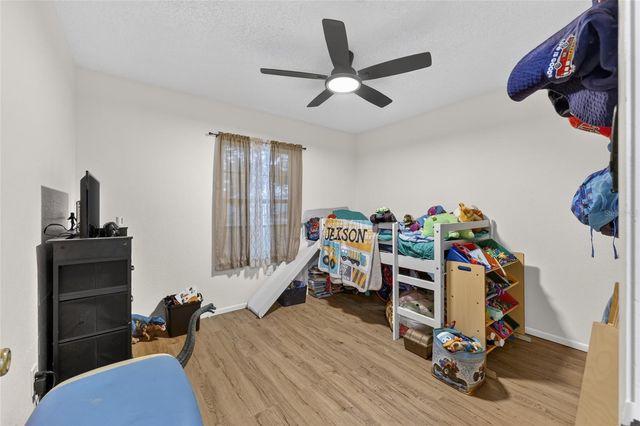 303 OAK TRACK PASS, Ocala, FL 34472
