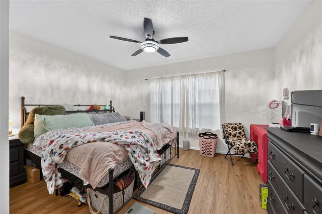 303 OAK TRACK PASS, Ocala, FL 34472