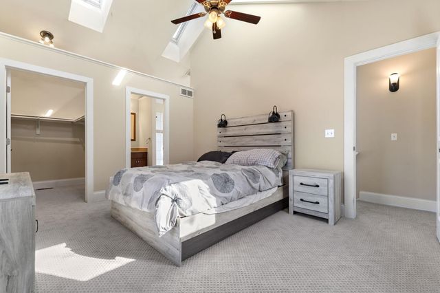 2433 Youngman Avenue, Saint Paul, MN 55116