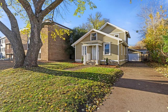 2433 Youngman Avenue, Saint Paul, MN 55116