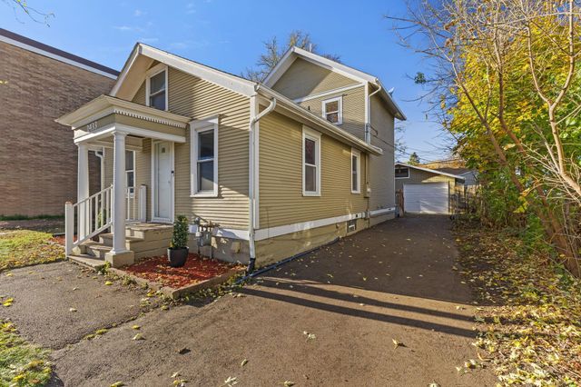 2433 Youngman Avenue, Saint Paul, MN 55116