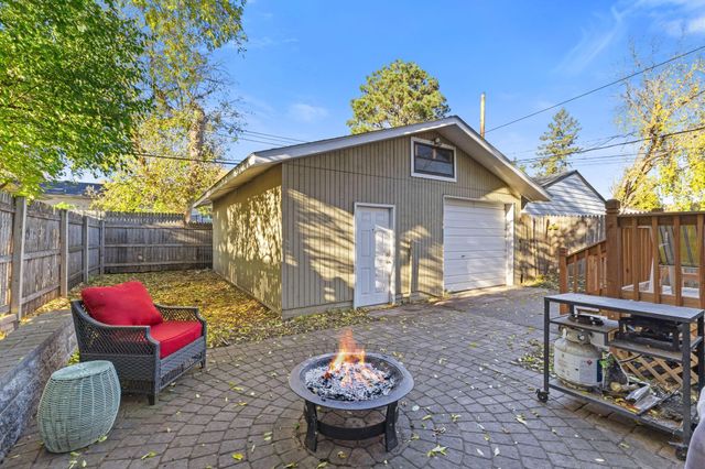 2433 Youngman Avenue, Saint Paul, MN 55116