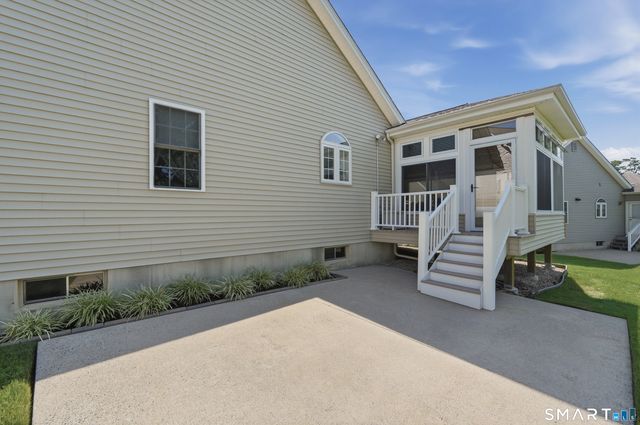 32 Dogwood Court 32, Rocky Hill, CT 06067