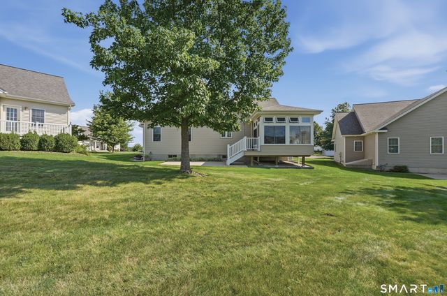 32 Dogwood Court 32, Rocky Hill, CT 06067