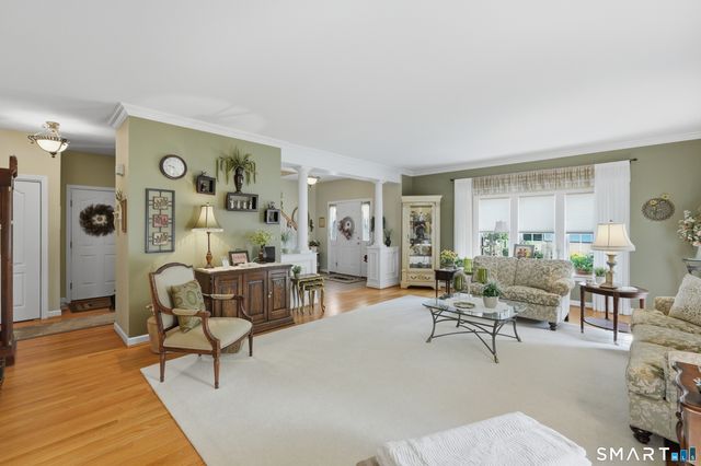 32 Dogwood Court 32, Rocky Hill, CT 06067