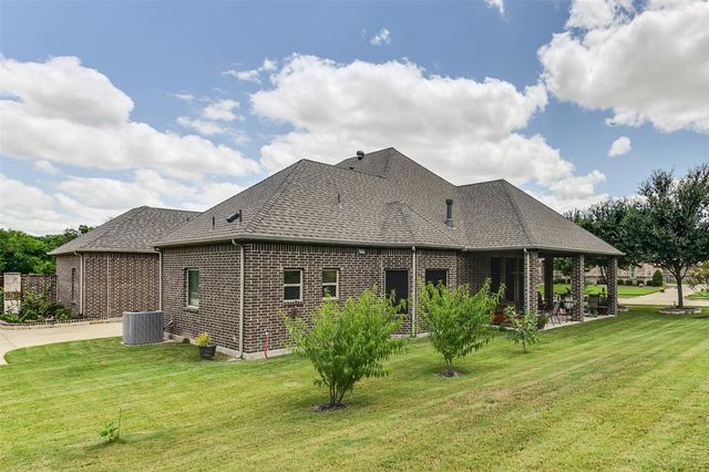 237 Katy Lake Drive, Waxahachie, TX 75165