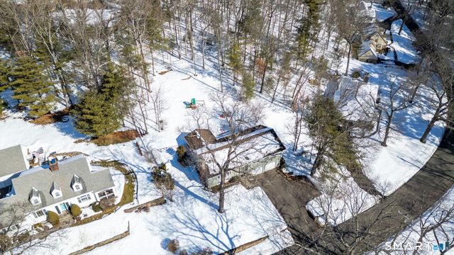 95 Lakewood Circle South, Manchester, CT 06040