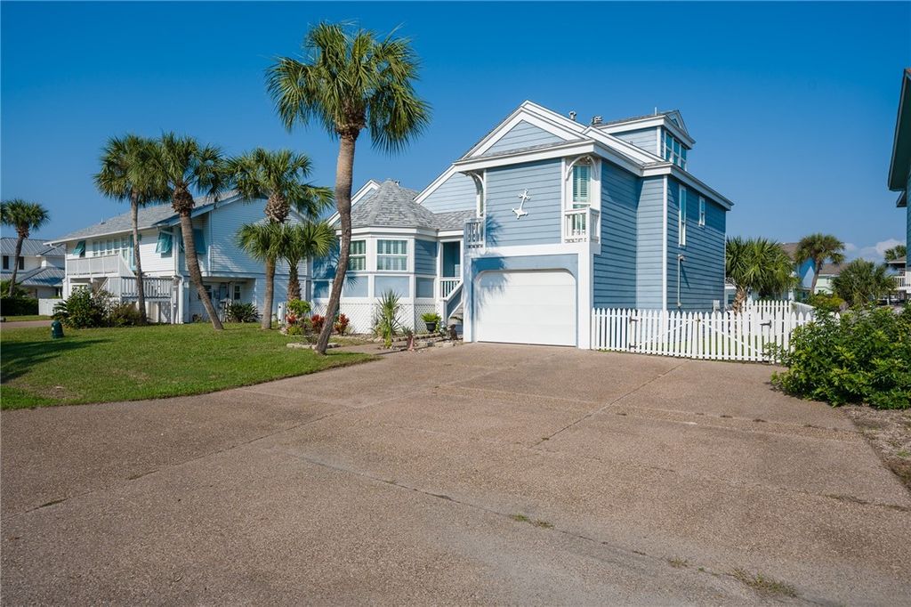 3 Pelican Dr, Rockport, TX 78382 — photo 2