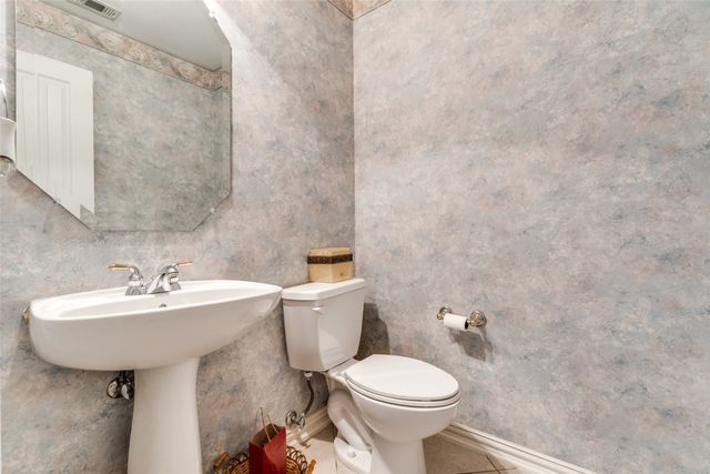 6873 Shoreway Drive, Grand Prairie, TX 75054