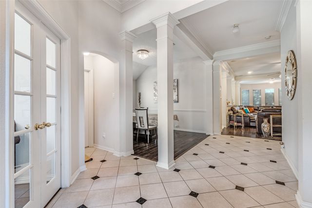 6873 Shoreway Drive, Grand Prairie, TX 75054