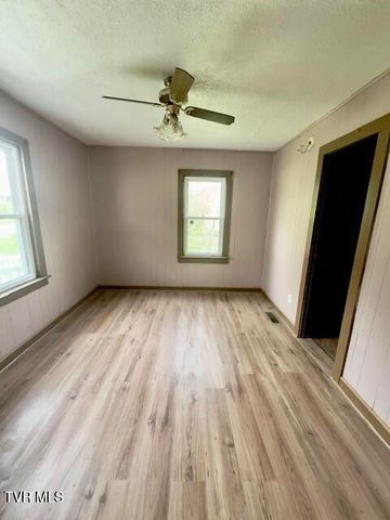 127 Chapel Street, Greeneville, TN 37743
