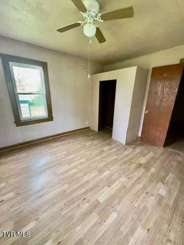 127 Chapel Street, Greeneville, TN 37743