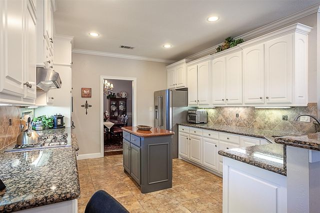 7795 Windchase Drive, Beaumont, TX 77713