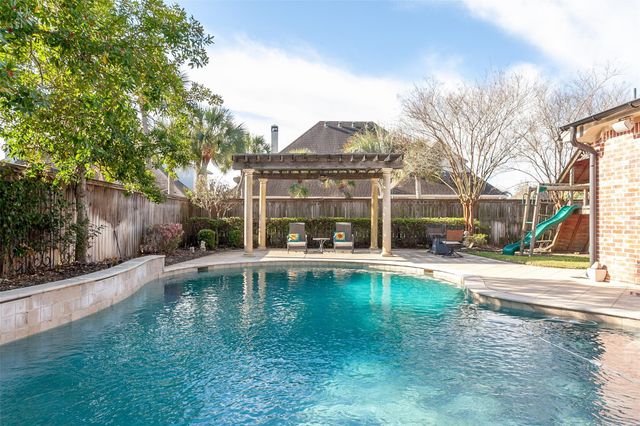 7795 Windchase Drive, Beaumont, TX 77713