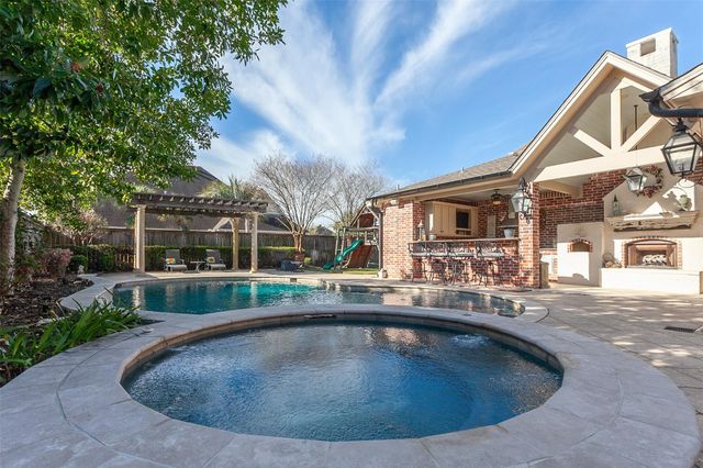 7795 Windchase Drive, Beaumont, TX 77713