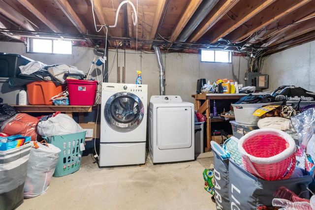 2401 E CALUMET STREET, Appleton, WI 54915