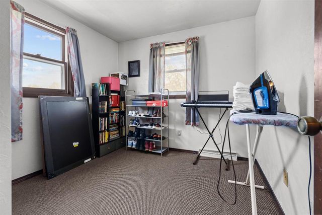 2401 E CALUMET STREET, Appleton, WI 54915