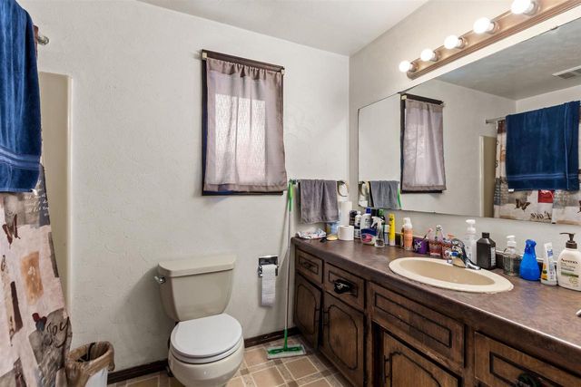 2401 E CALUMET STREET, Appleton, WI 54915