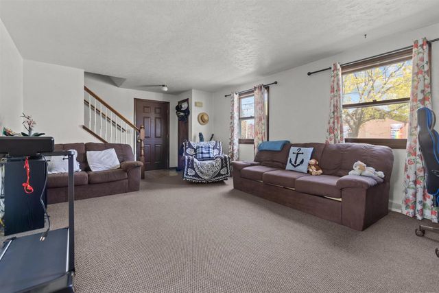 2401 E CALUMET STREET, Appleton, WI 54915