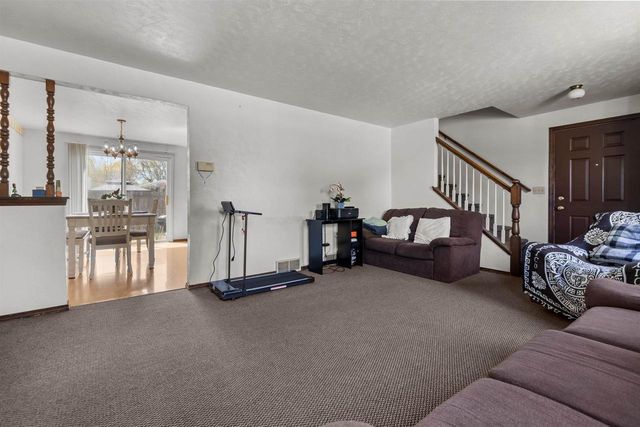 2401 E CALUMET STREET, Appleton, WI 54915