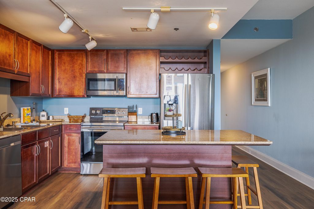 Image 6 of property listing at 9902 S Thomas Drive 1831, Panama City Beach, FL 32408