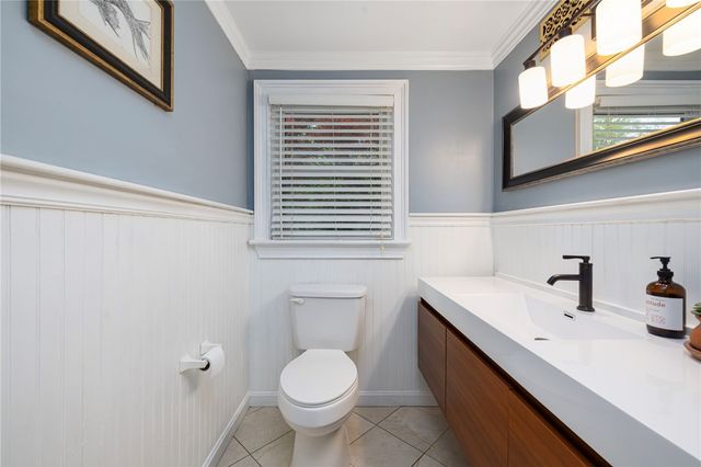 1 Gladridge Drive, East Greenwich, RI 02818