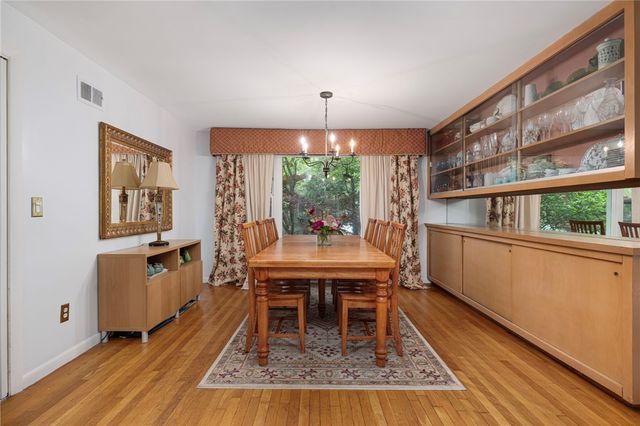 1 Gladridge Drive, East Greenwich, RI 02818
