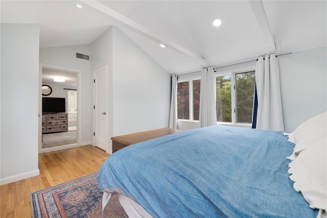 1 Gladridge Drive, East Greenwich, RI 02818