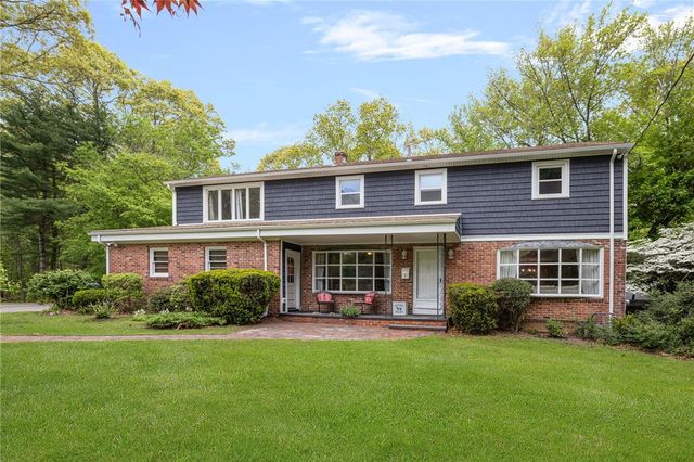 1 Gladridge Drive, East Greenwich, RI 02818