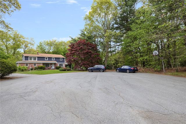 1 Gladridge Drive, East Greenwich, RI 02818